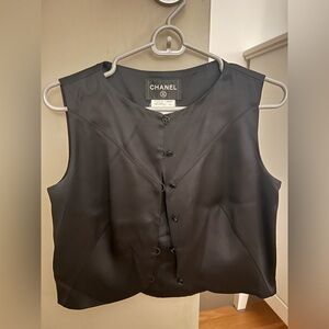 Chanel Elegant Black Button-Up Blouse